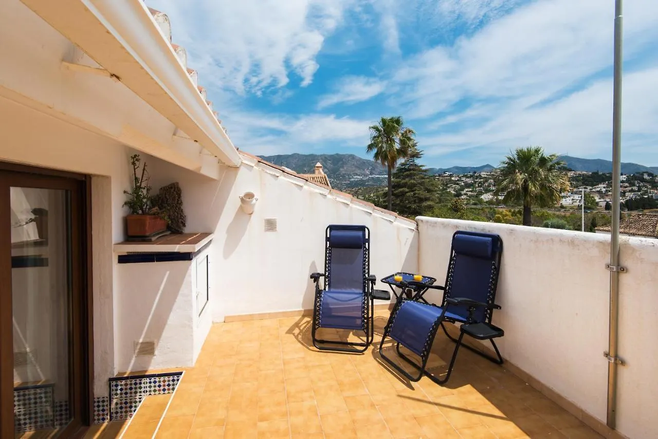 Peace & Golf - Mijas Duplex Apartment- Pets Friendly Fuengirola Apartment